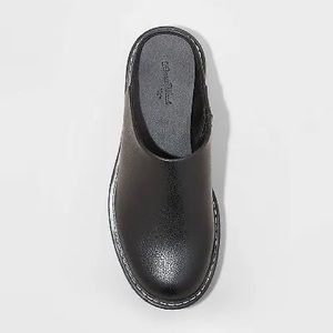 Universal Thread Rowan Mule flats